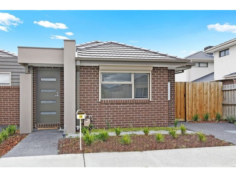 13 Mahon Road, Epping VIC 3076