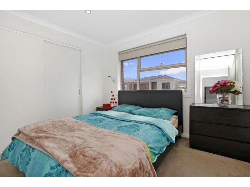 13 Mahon Road, Epping VIC 3076