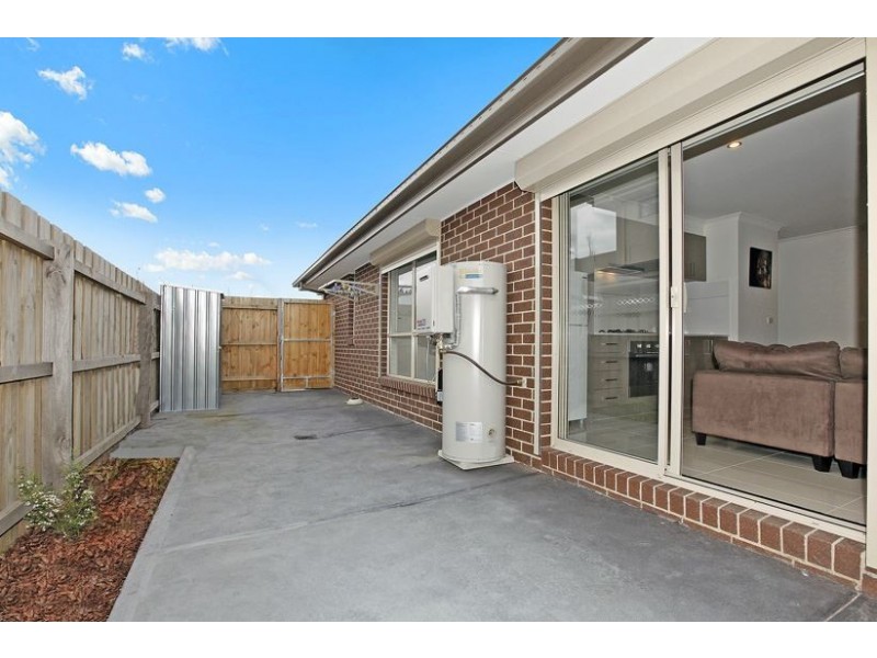 13 Mahon Road, Epping VIC 3076