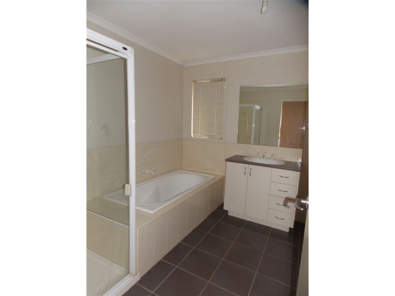 53 Hayston Boulevard, Epping VIC 3076