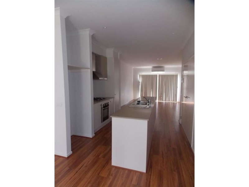 22 Andover Lane, Craigieburn VIC 3064