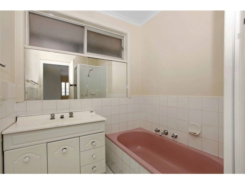 1/7 Cherry Court, Lalor VIC 3075