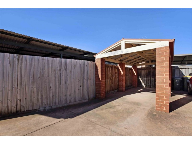 1/7 Cherry Court, Lalor VIC 3075