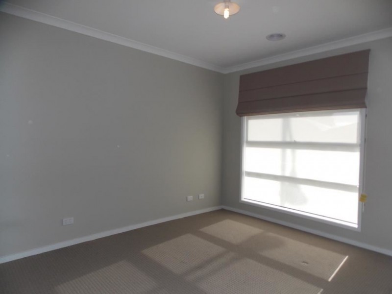 9 Muir Way, Mernda VIC 3754