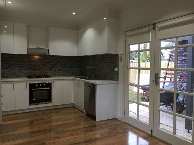 1/7 Poplar Street, Thomastown VIC 3074