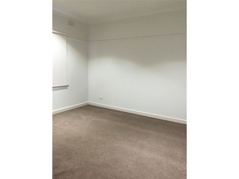 1/7 Poplar Street, Thomastown VIC 3074
