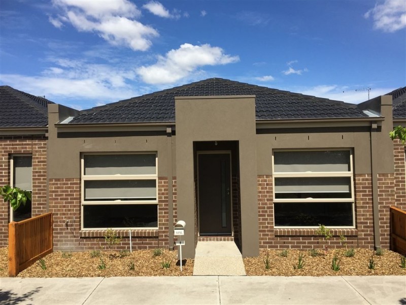 8 Wilhelmina Walk, Epping VIC 3076