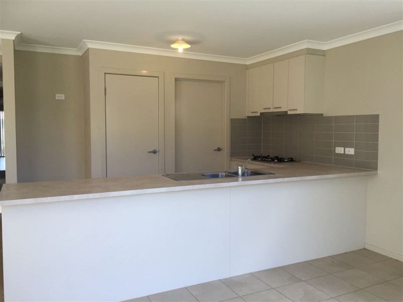 50 Ardenal Crescent, Lalor VIC 3075