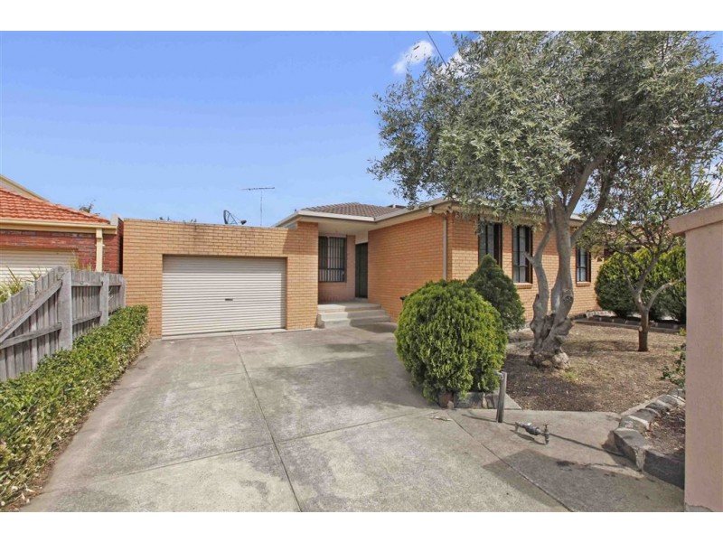 33 Grand Parade, Epping VIC 3076