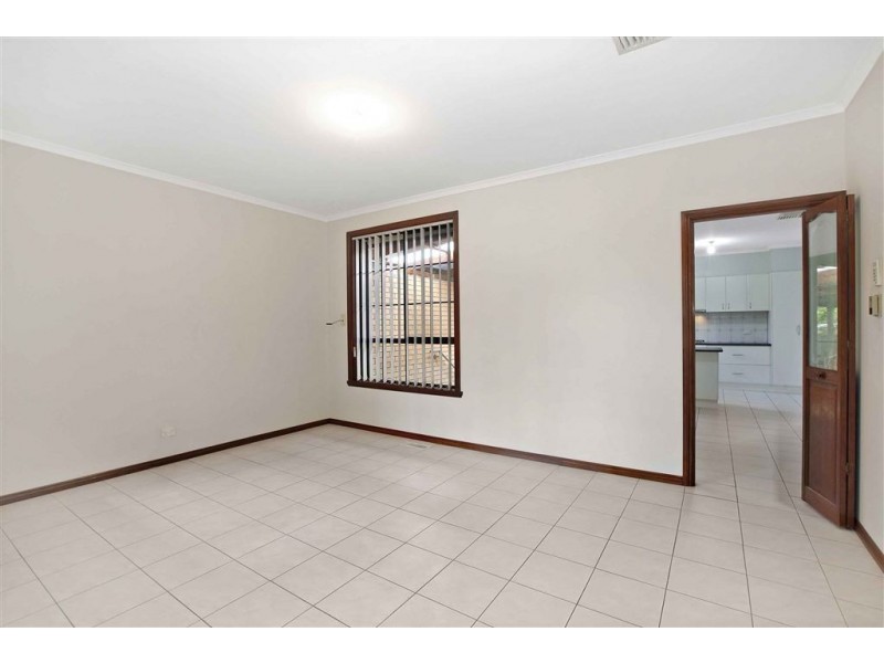 33 Grand Parade, Epping VIC 3076