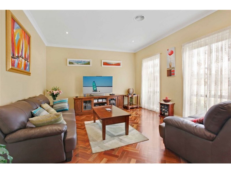 2 Reedy Lake Mews, Epping VIC 3076