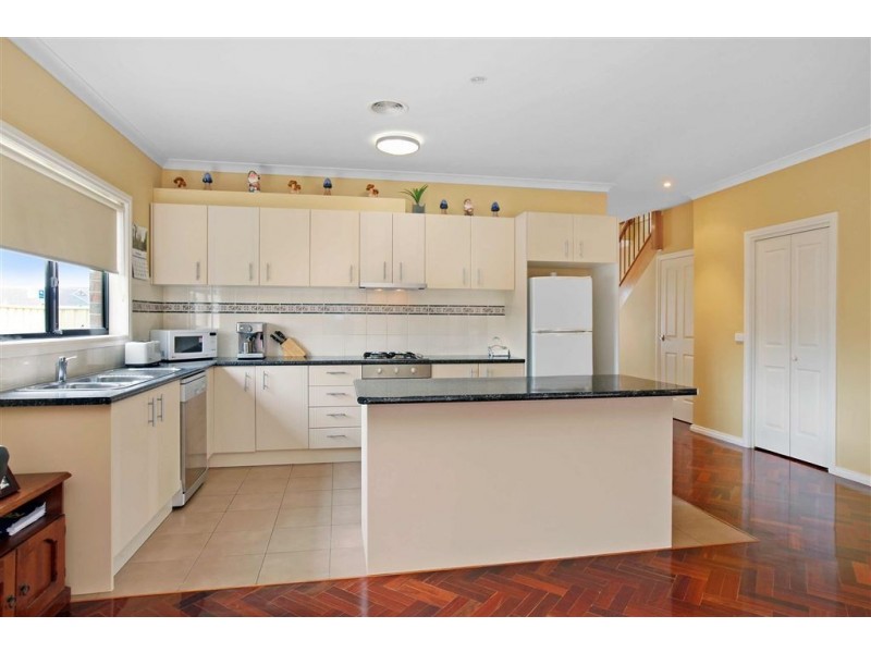 2 Reedy Lake Mews, Epping VIC 3076