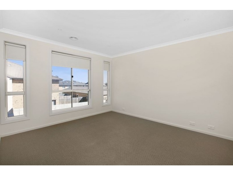 19 Amphion Street, Epping VIC 3076