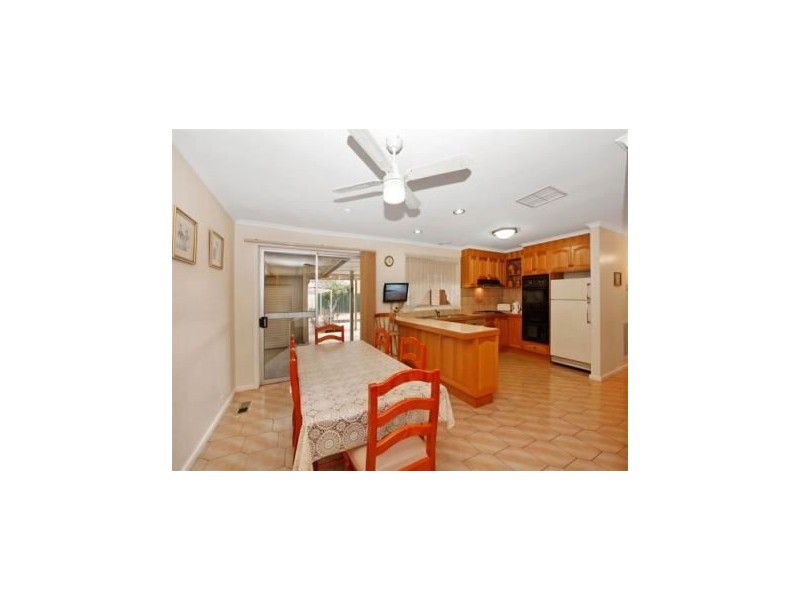 7 Philip Court, Thomastown VIC 3074