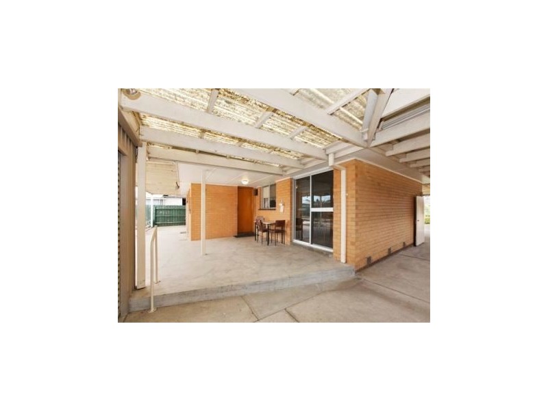 7 Philip Court, Thomastown VIC 3074