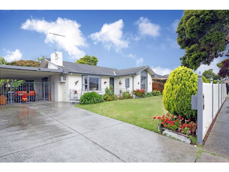 28 Vanessa Avenue, Lalor VIC 3075