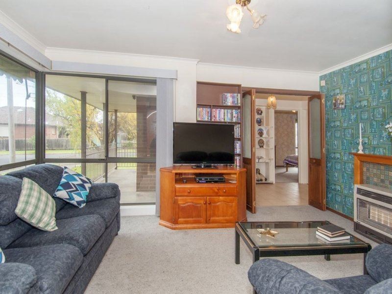 21 Deakin Avenue, Lalor VIC 3075