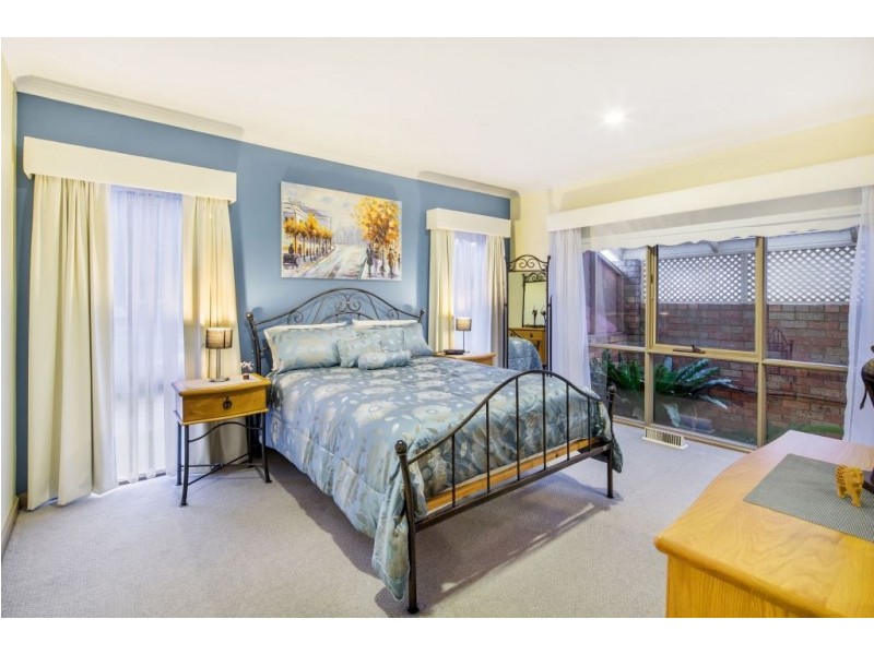 4 Albert Court, Epping VIC 3076