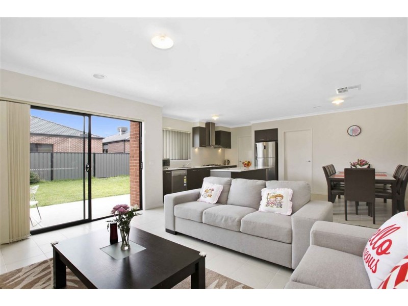 7 Bangalay Rise, Wollert VIC 3750