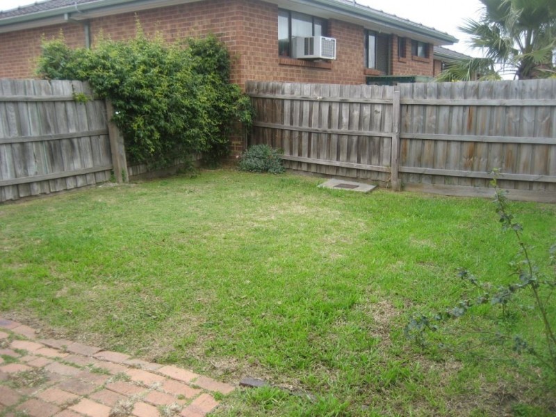 11/10 Cooper Street, Epping VIC 3076