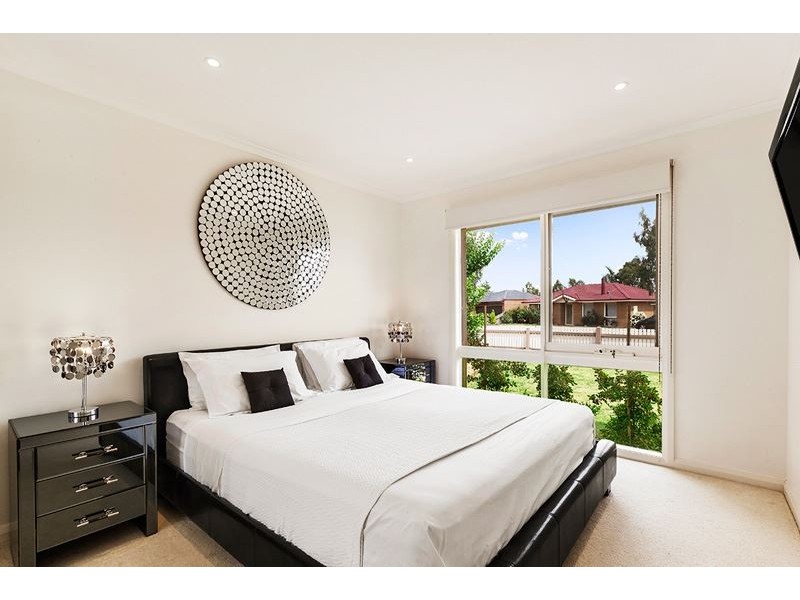 31 Maywood Drive, Epping VIC 3076