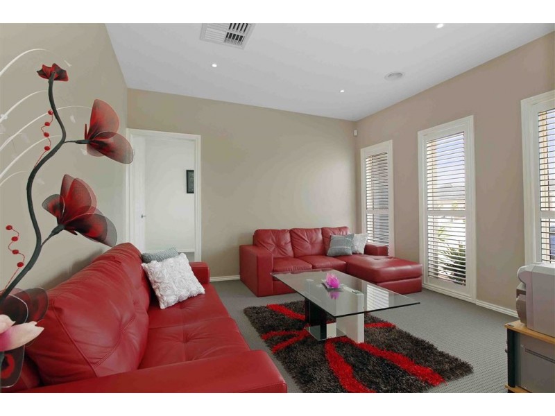 76 Fulham Way, Wollert VIC 3750