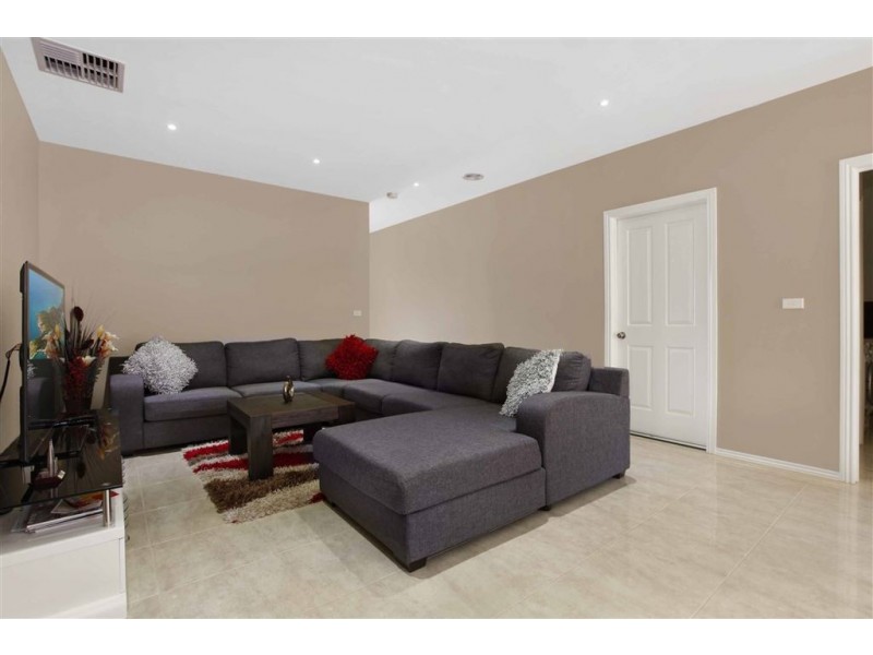 76 Fulham Way, Wollert VIC 3750