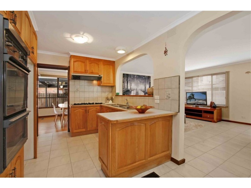 80 Bickley Avenue, Thomastown VIC 3074