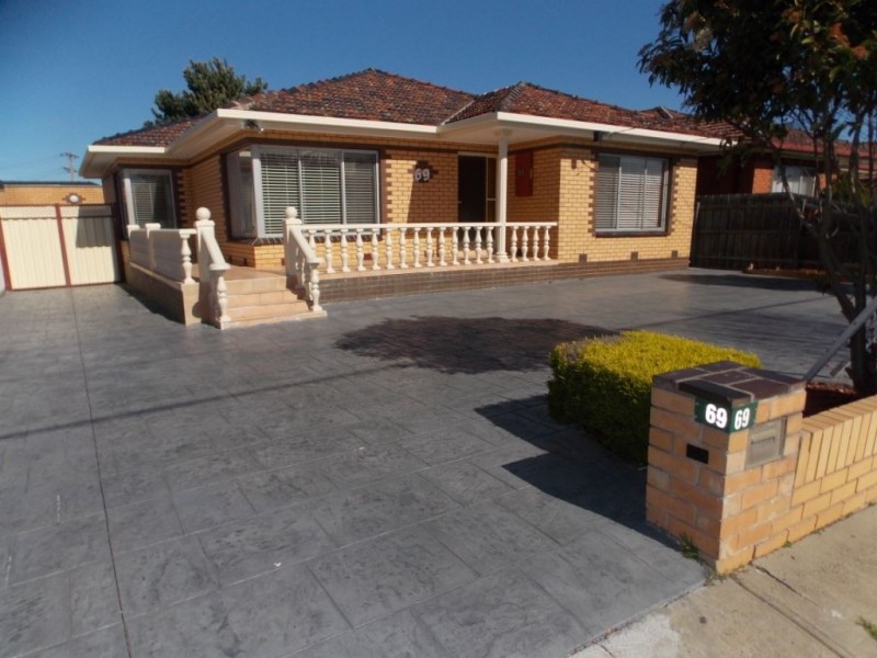 69 Childs Road, Lalor VIC 3075