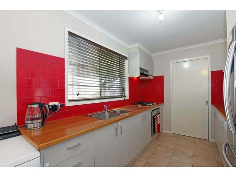 2/7 Kalman Road, Epping VIC 3076