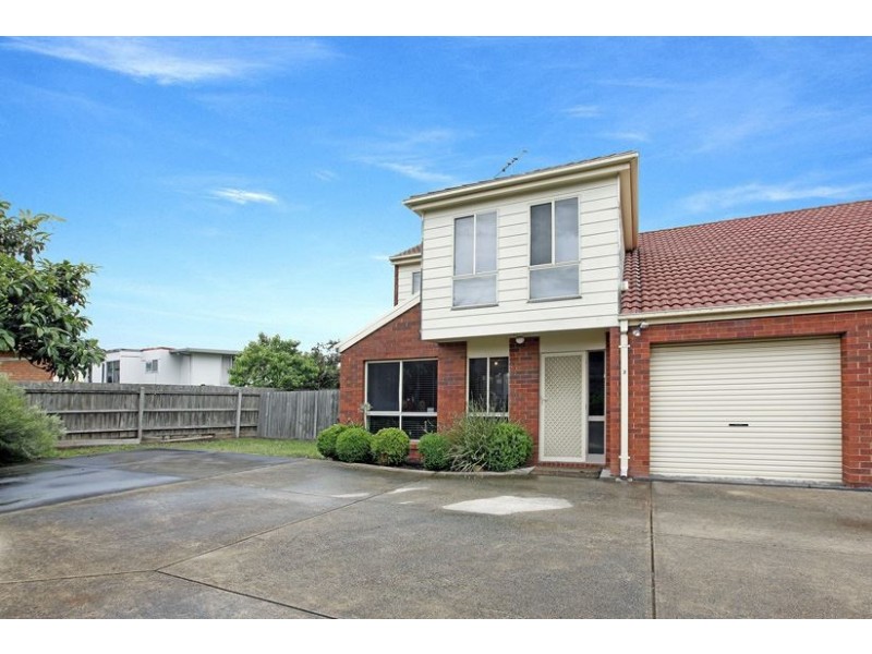 2/7 Kalman Road, Epping VIC 3076