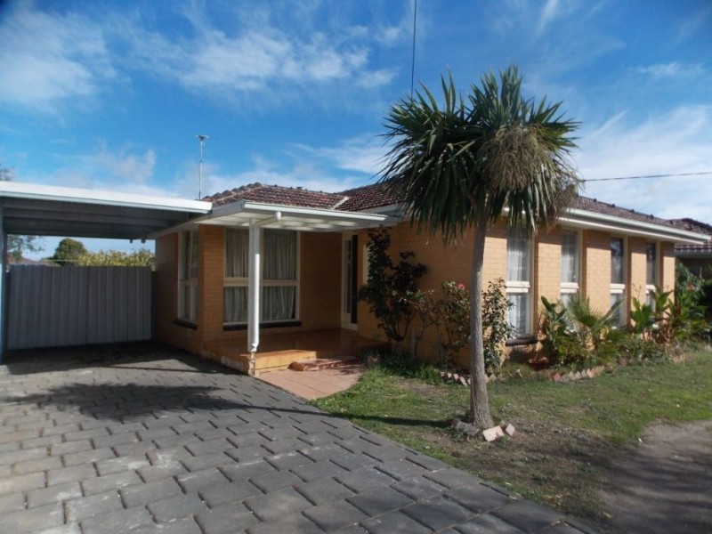 35 Savannah Crescent, Epping VIC 3076