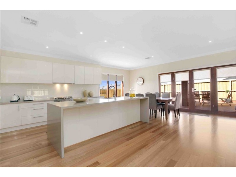 41 Monaco Circuit, Wollert VIC 3750