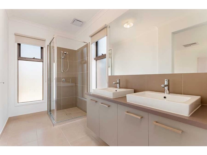 87 Serenity Way, Craigieburn VIC 3064