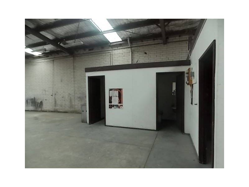 2/6 Charnfield Court, Thomastown VIC 3074