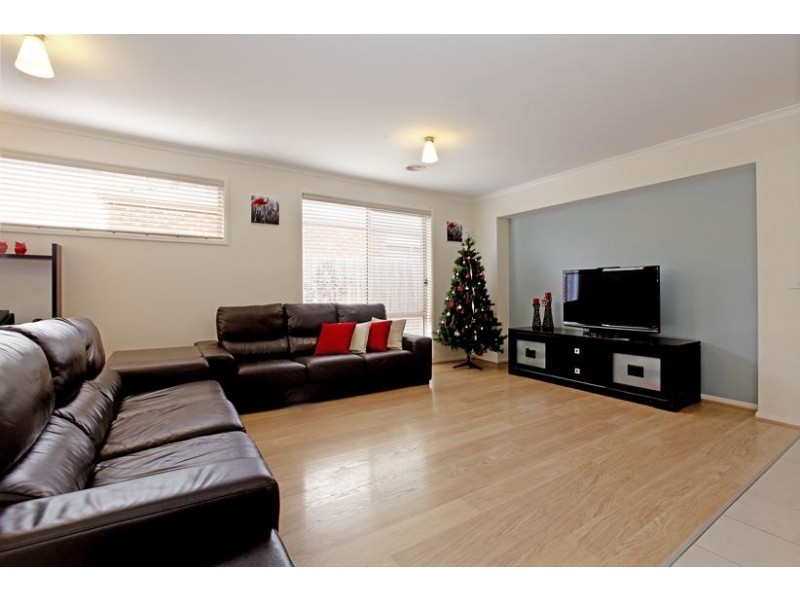 8 Glover Street, Epping VIC 3076