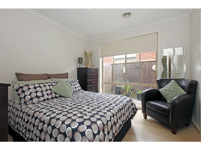 8 Glover Street, Epping VIC 3076