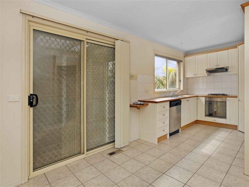 2/51 Park Street, Epping VIC 3076