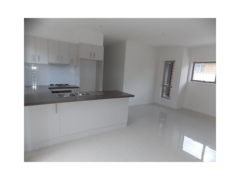 1/13 Palm Street, Thomastown VIC 3074