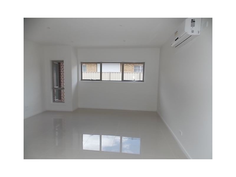 1/13 Palm Street, Thomastown VIC 3074