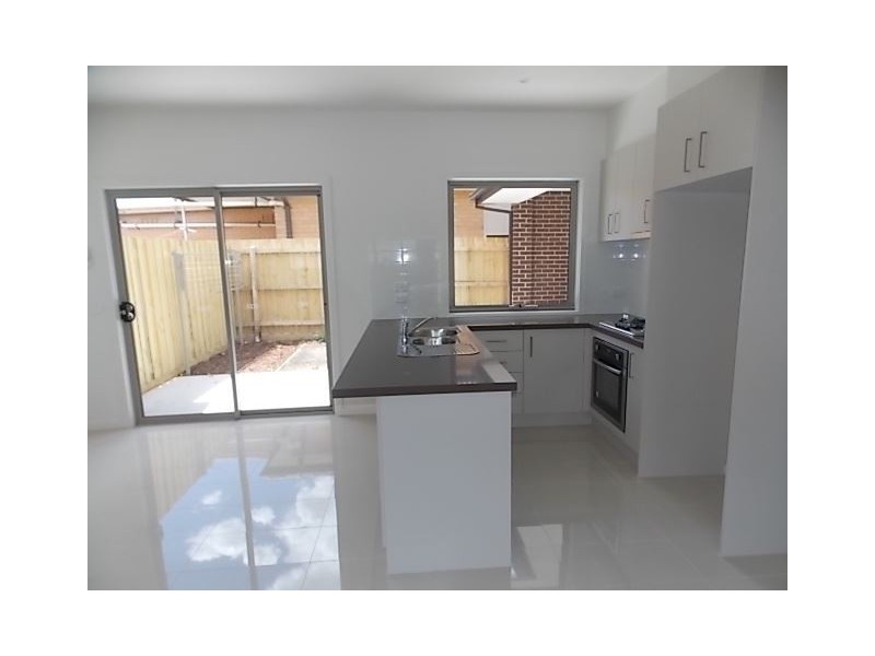 1/13 Palm Street, Thomastown VIC 3074