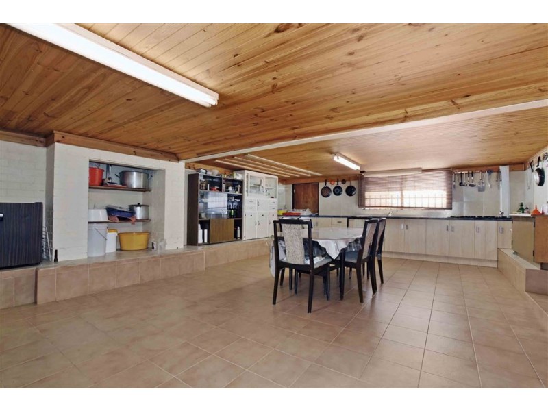 4 Rita Court, Epping VIC 3076