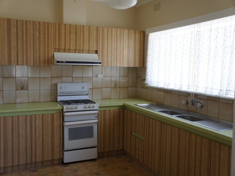 76 Cedar Street, Thomastown VIC 3074