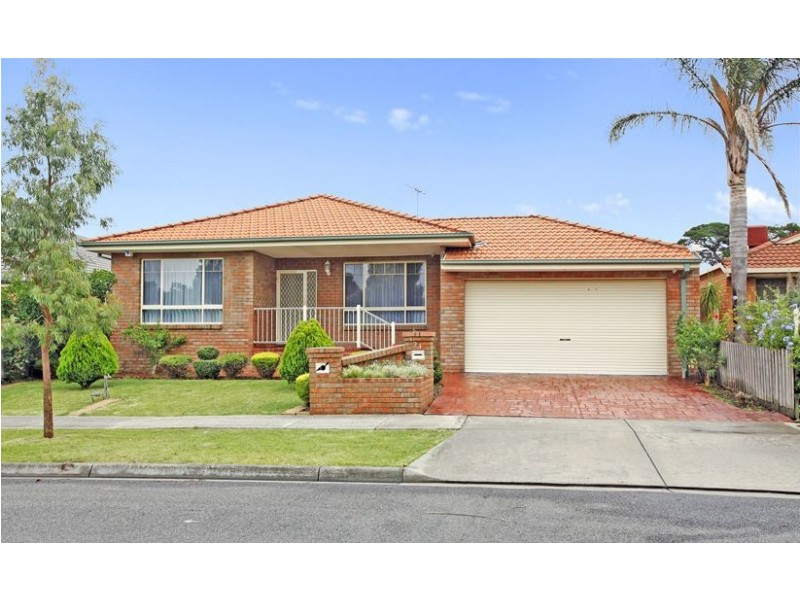 23 Hobson Crescent, Mill Park VIC 3082