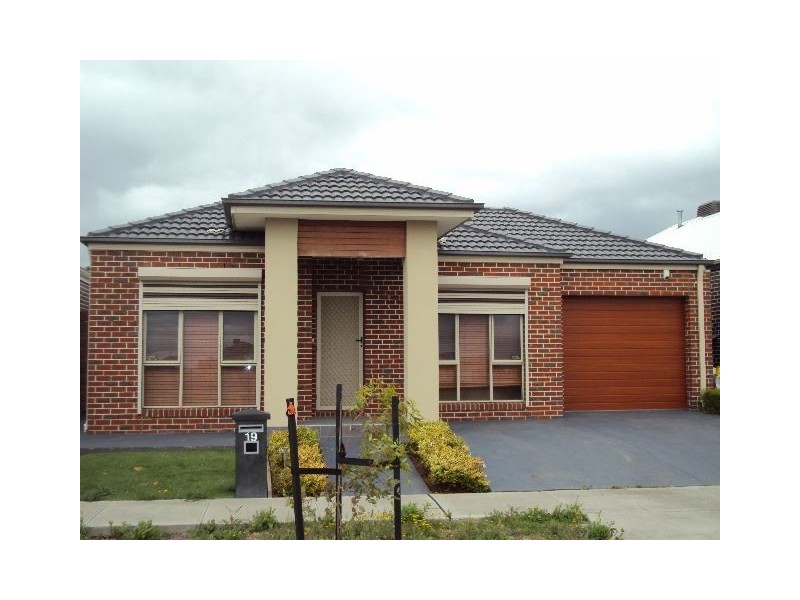 19 Frewin Street, Epping VIC 3076