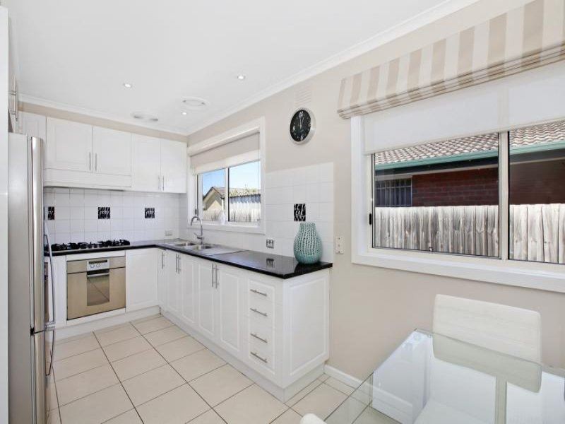 65 Rosedale Drive, Lalor VIC 3075