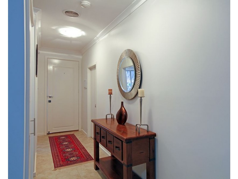 4/48 Vasey Avenue, Lalor VIC 3075