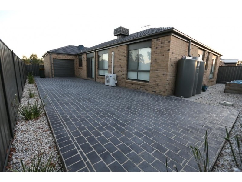 19 Jupiter Avenue, Mernda VIC 3754