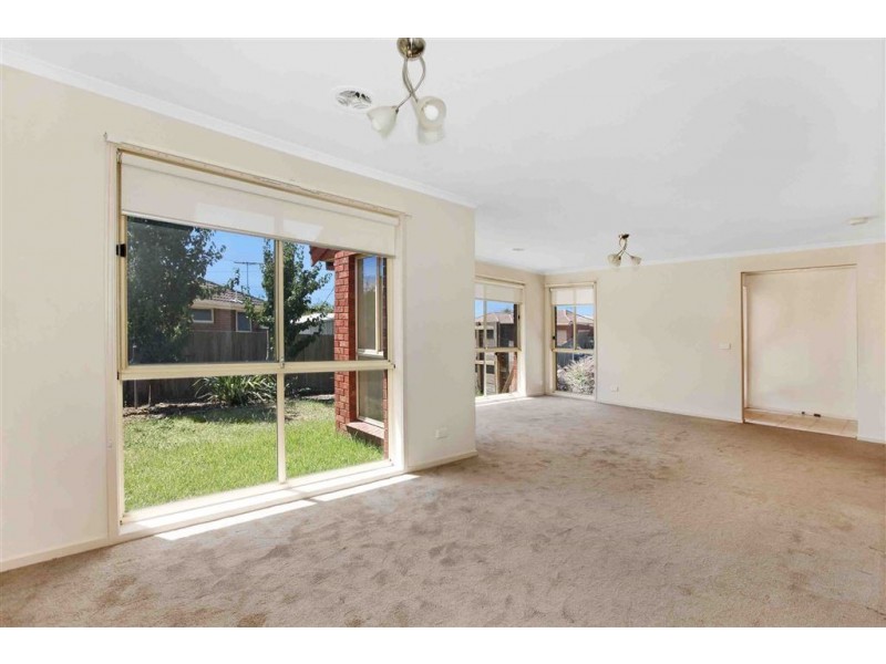 29 Halter Crescent, Epping VIC 3076