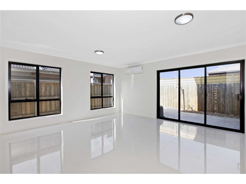 9 Rosamond Way, Epping VIC 3076